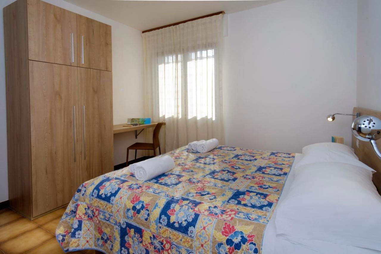 Aparthotel Caffarena 3*