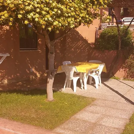 Residence Appartamenti Caffarena Àrbatax Camera foto