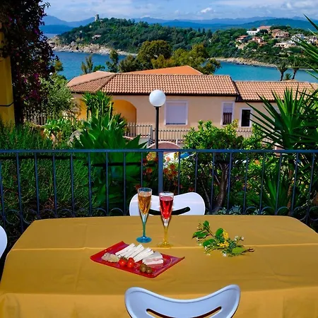 Residence Appartamenti Caffarena Àrbatax Esterno foto