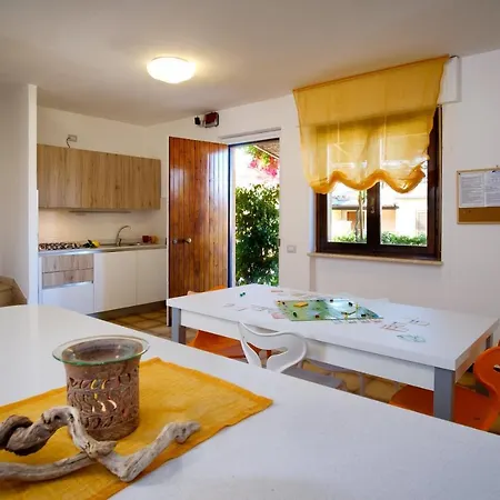 Residence Appartamenti Caffarena Àrbatax Esterno foto