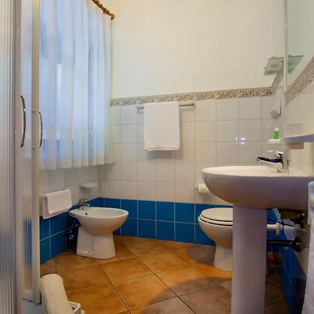 Residence Appartamenti Caffarena Àrbatax Esterno foto