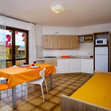Residence Appartamenti Caffarena Àrbatax Esterno foto