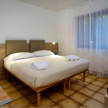 Residence Appartamenti Caffarena Àrbatax Esterno foto