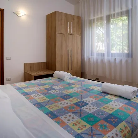 Residence Appartamenti Caffarena Àrbatax Esterno foto