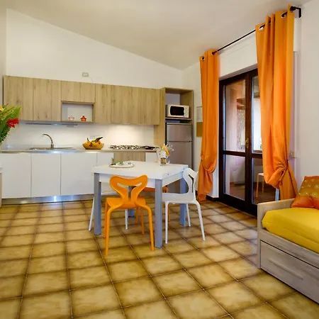Residence Appartamenti Caffarena Àrbatax Esterno foto