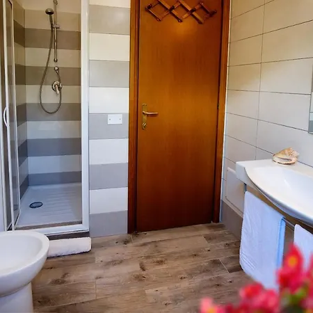Residence Appartamenti Caffarena Àrbatax Esterno foto