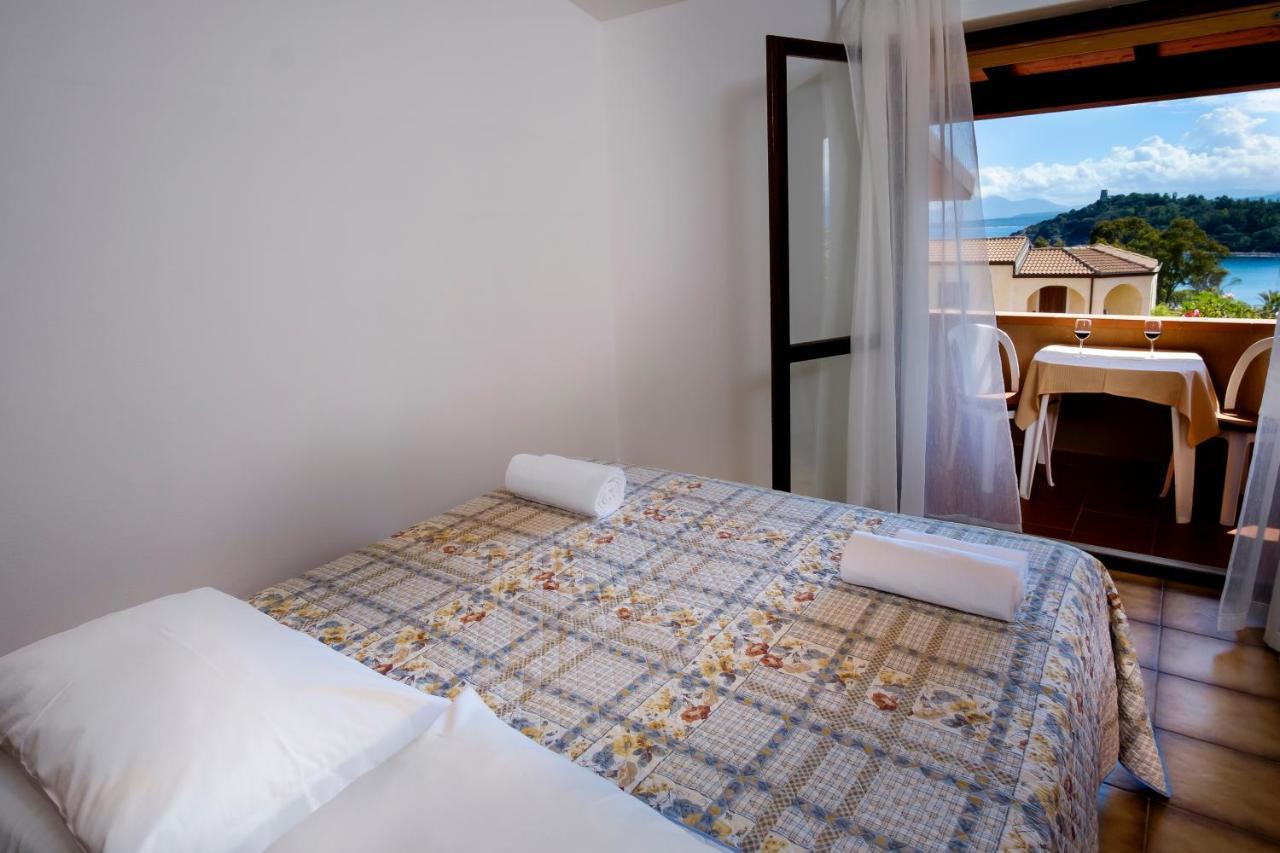 Aparthotel Caffarena 3*